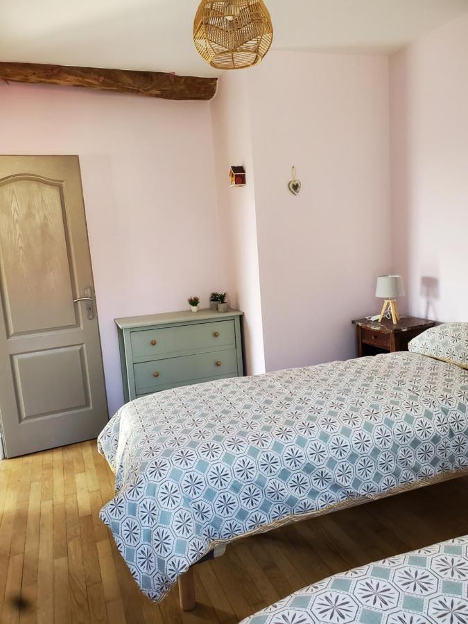 Вилла Les Fontaines Laives Экстерьер фото
