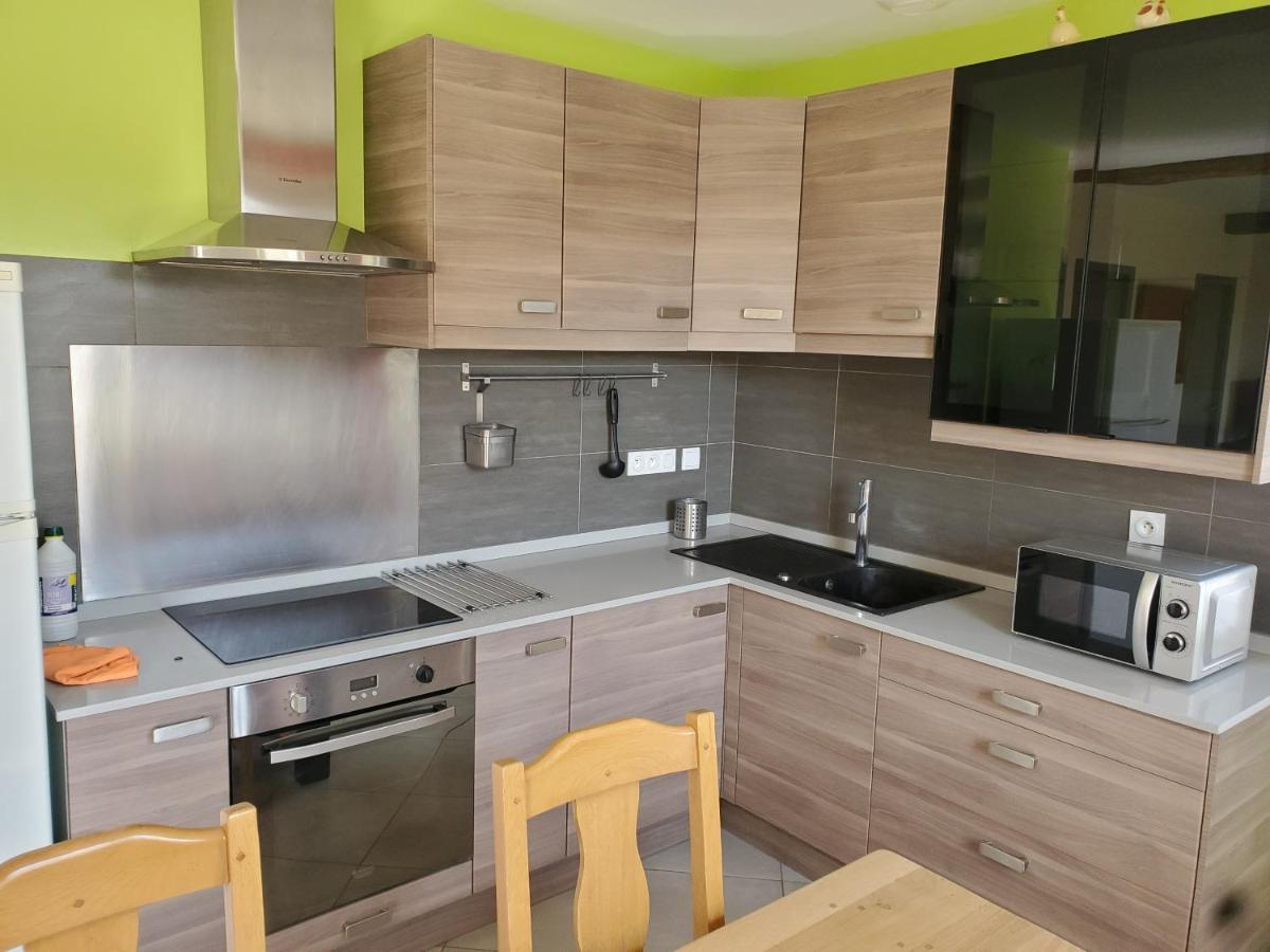 Вилла Les Fontaines Laives Экстерьер фото