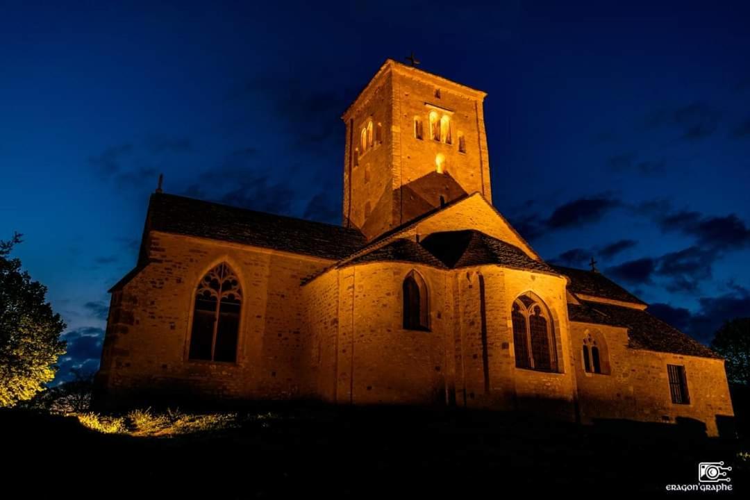 Вилла Les Fontaines Laives Экстерьер фото