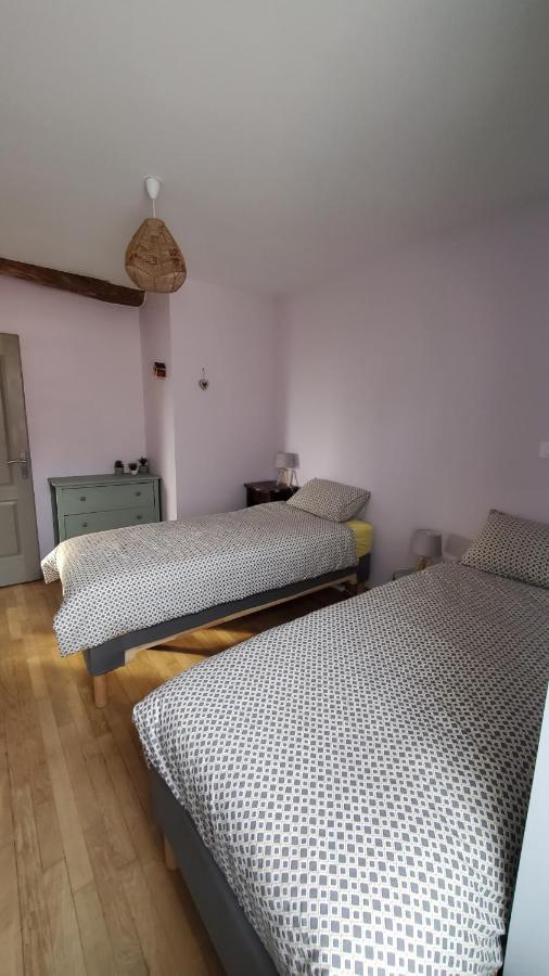 Вилла Les Fontaines Laives Экстерьер фото